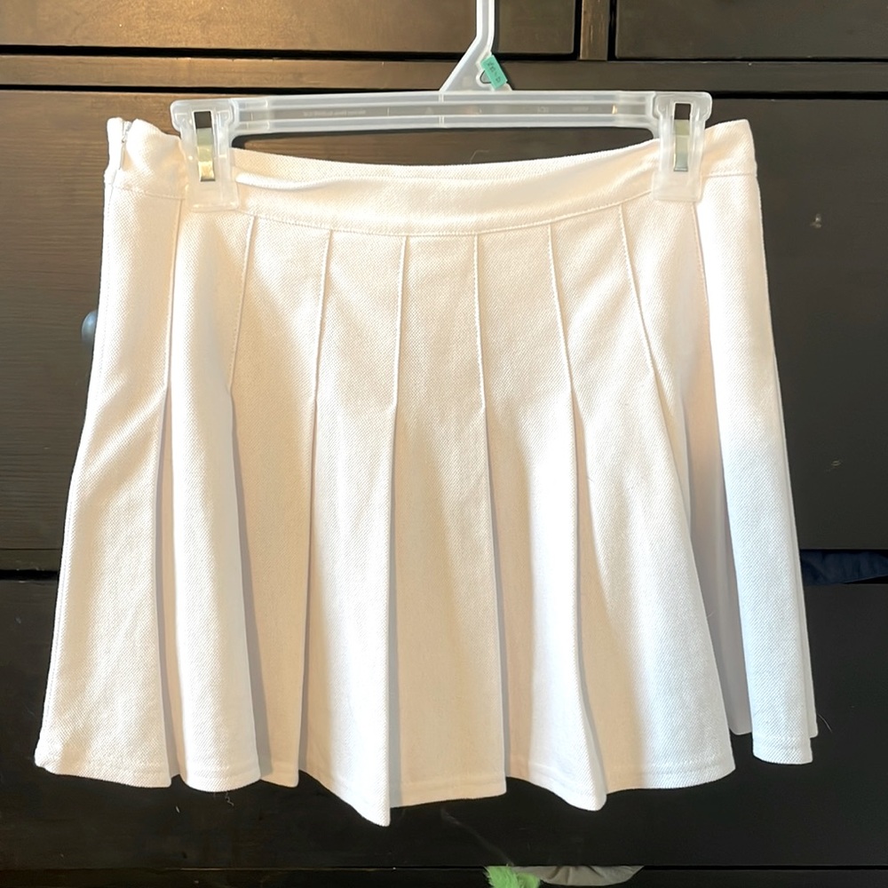 Forever 21 Pleated Skirt